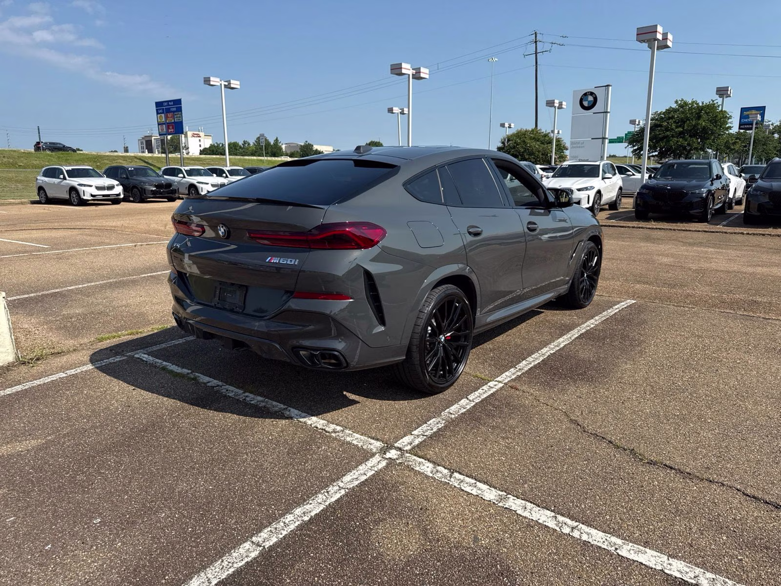 2026 Dravit Grey Metallic BMW X6 M60i AWD SUV