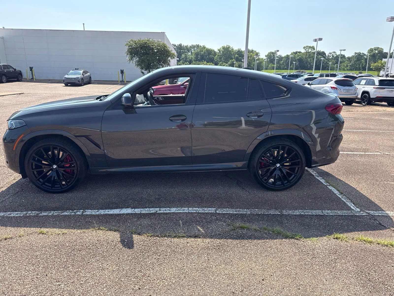 2026 Dravit Grey Metallic BMW X6 M60i AWD SUV