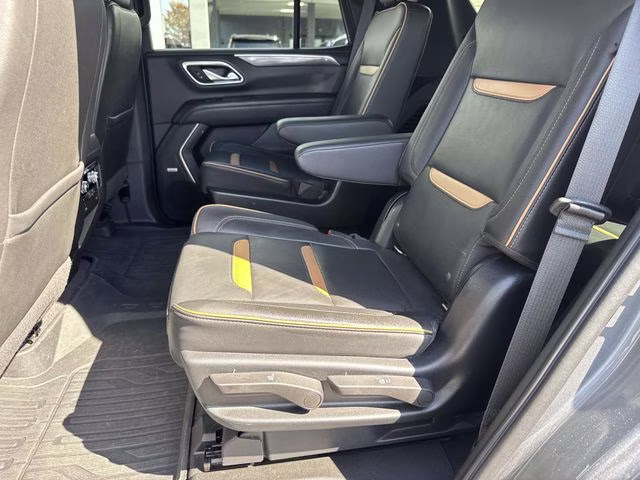 2022 Steel Metallic GMC Yukon AT4 4X4 SUV
