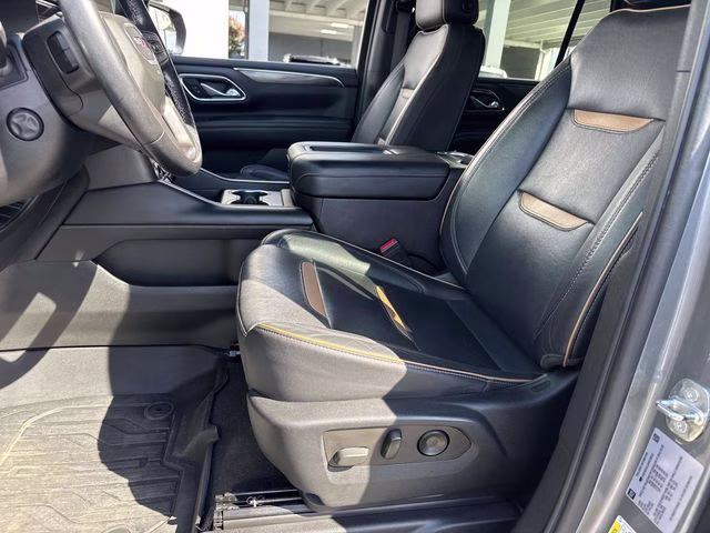 2022 Steel Metallic GMC Yukon AT4 4X4 SUV