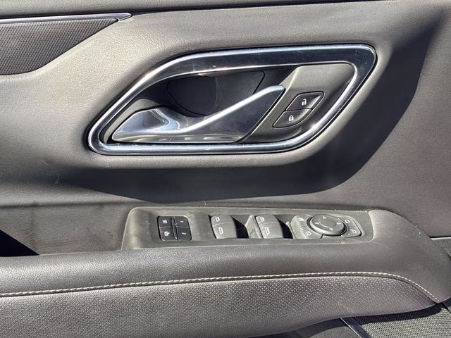 2022 Steel Metallic GMC Yukon AT4 4X4 SUV