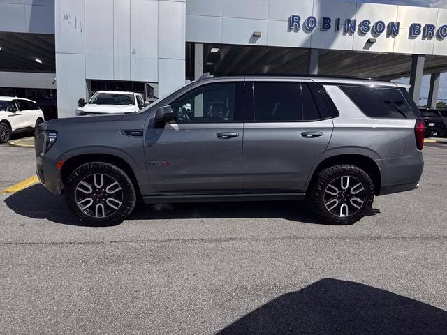2022 Steel Metallic GMC Yukon AT4 4X4 SUV