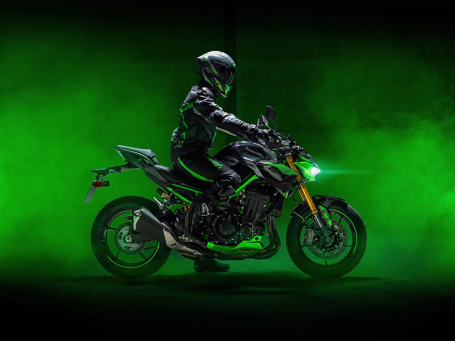 2024 Metallic Spark Black / Metallic Matte Graphenesteel Gray / Candy Lime Green Kawasaki Z900 SE ABS Motorcycle