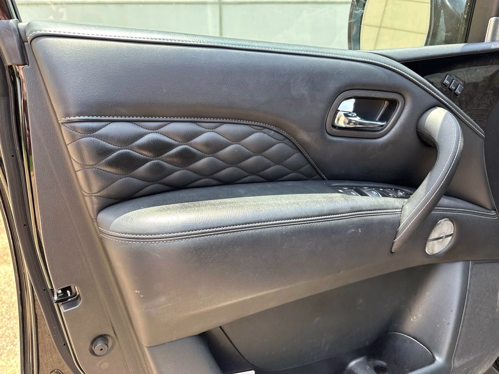 2023 Black Obsidian INFINITI QX80 Sensory 4X4 SUV