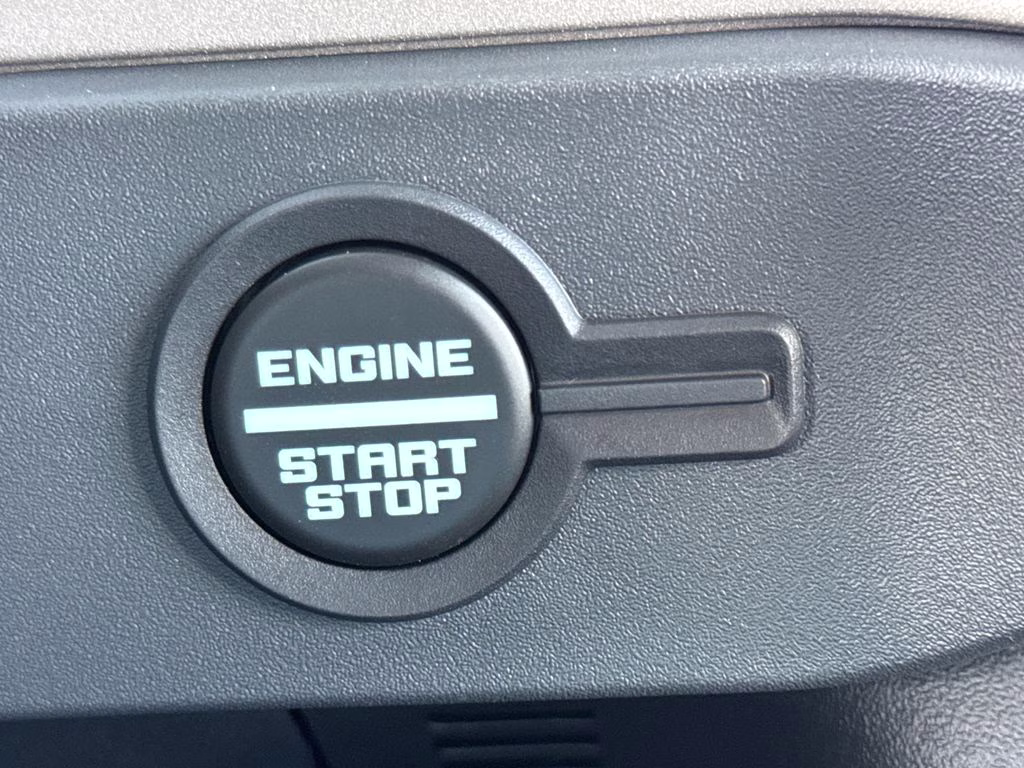 2026 Avalanche Ford Bronco Outer Banks 4X4 SUV