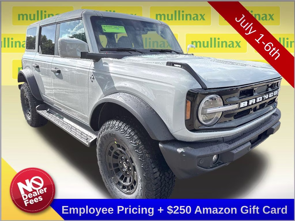 2026 Avalanche Gray Ford Bronco Outer Banks 4X4 SUV