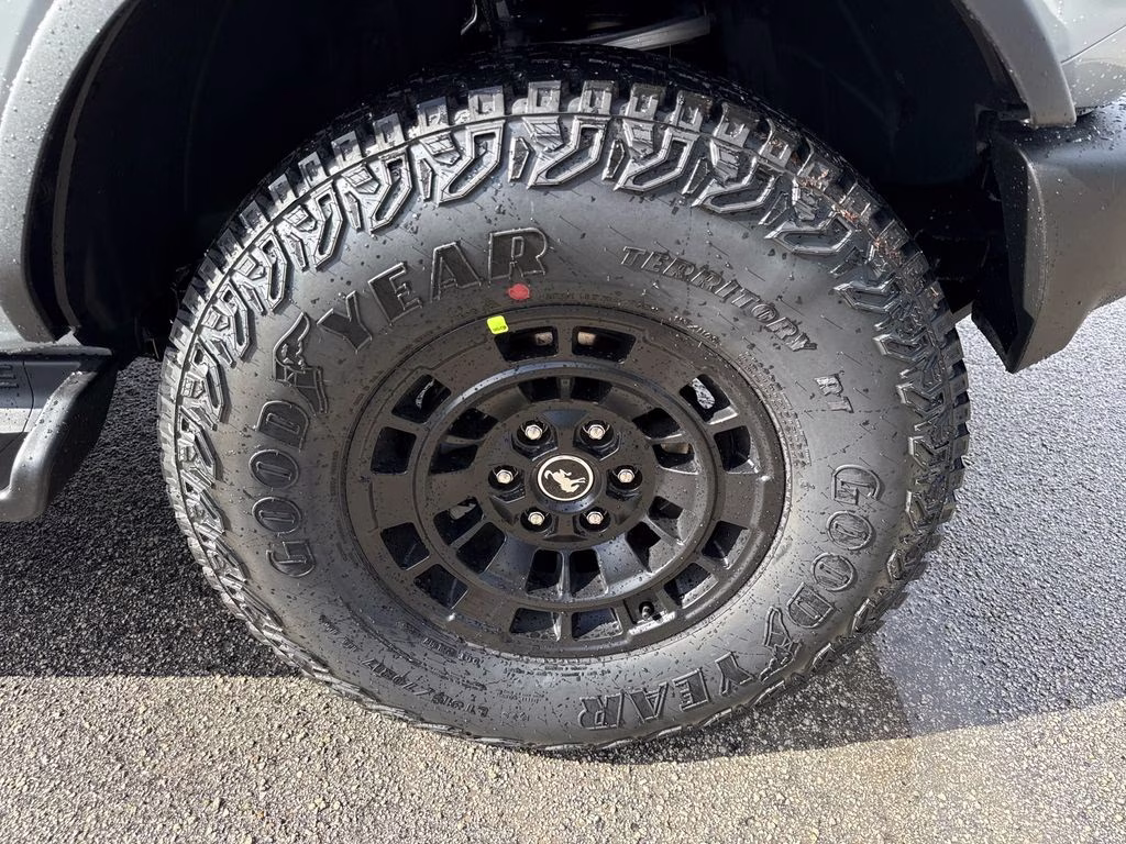 2026 Avalanche Ford Bronco Outer Banks 4X4 SUV