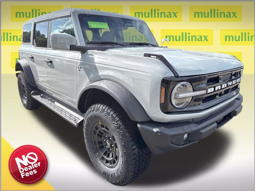 2026 Avalanche Ford Bronco Outer Banks 4X4 SUV