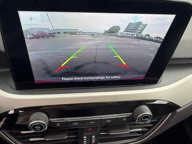 2020 Rapid Red Metallic Tinted Clearcoat Ford Escape SE AWD SUV