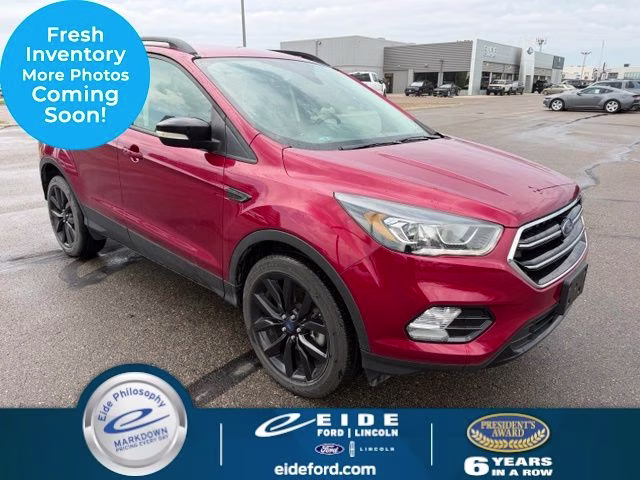 2017 Ruby Red Metallic Tinted Clearcoat Ford Escape Titanium 4X4 SUV