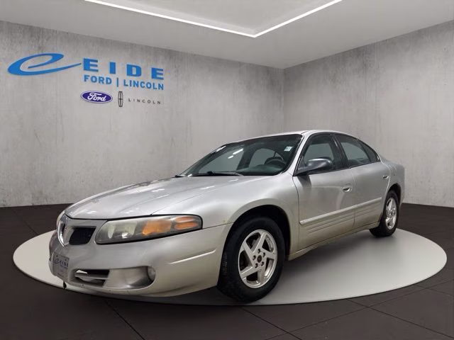 2004 Liquid Silver Metallic Pontiac Bonneville SE FWD Sedan
