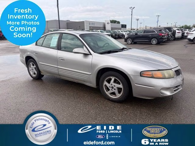 2004 Pontiac Bonneville SE's photo