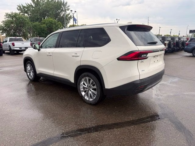 2024 Coastal Cream Toyota Grand Highlander Platinum AWD SUV