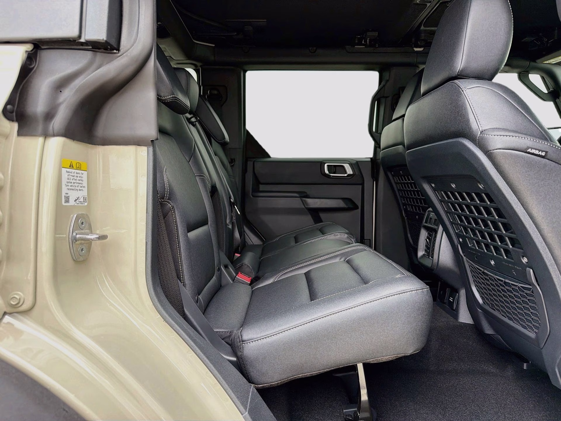 2026 Desert Sand Ford Bronco Big Bend 4X4 SUV