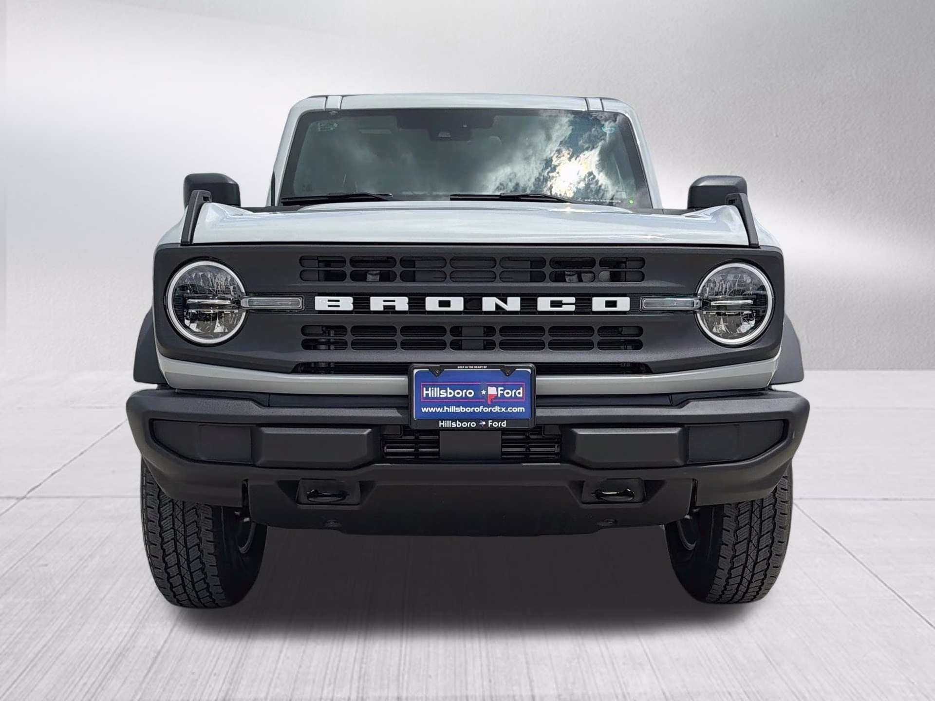 2026 Avalanche Gray Ford Bronco Big Bend 4X4 SUV