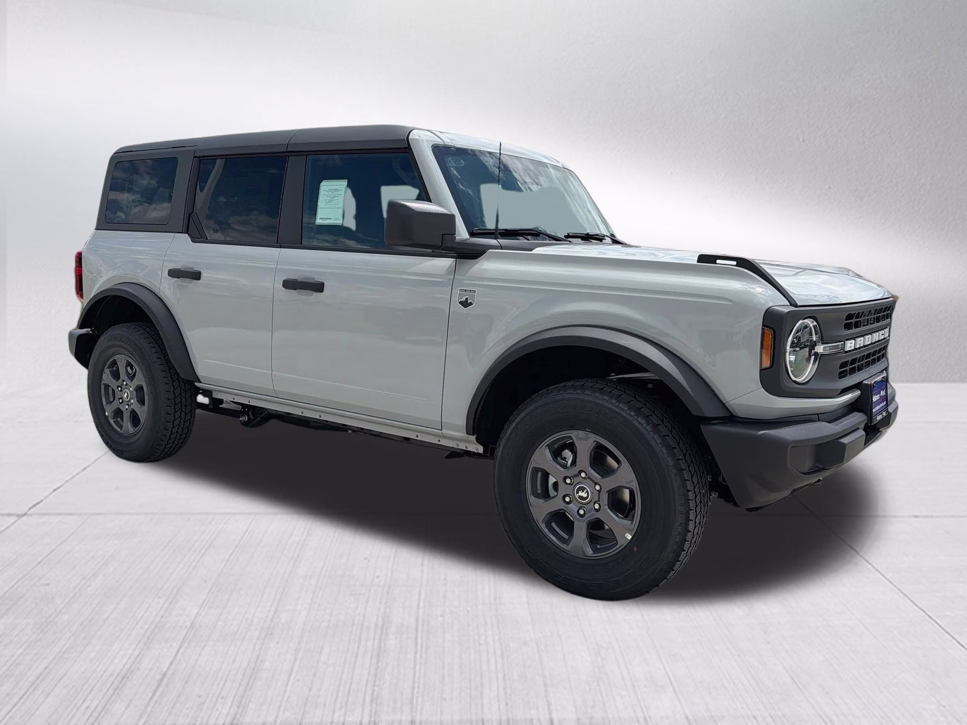 2026 Avalanche Gray Ford Bronco Big Bend 4X4 SUV