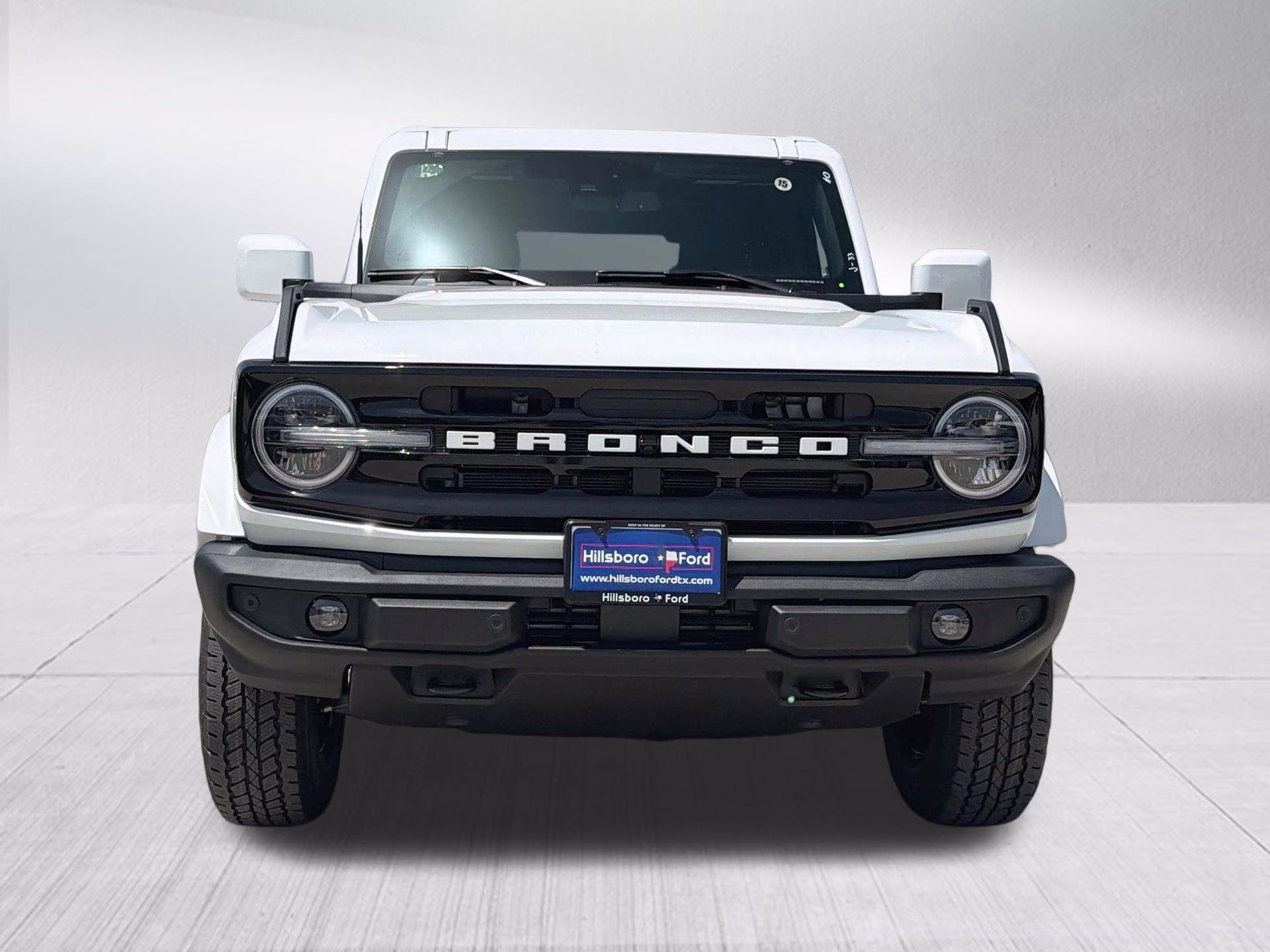 2026 Oxford White Ford Bronco Outer Banks 4X4 SUV