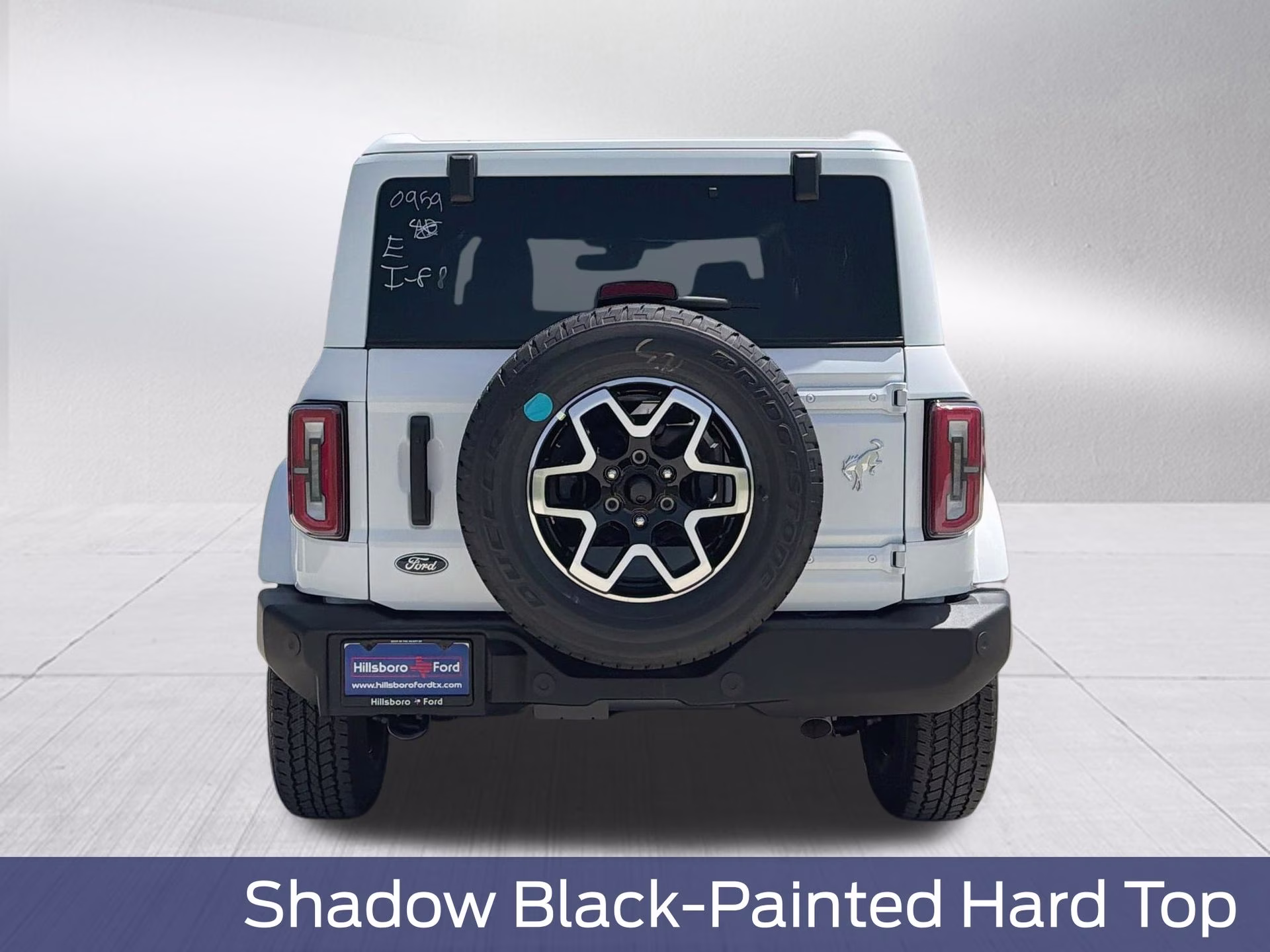 2026 Oxford White Ford Bronco Outer Banks 4X4 SUV