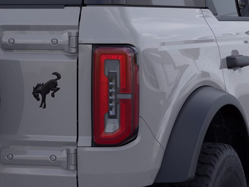 2026 Avalanche Gray Ford Bronco Outer Banks 4X4 SUV