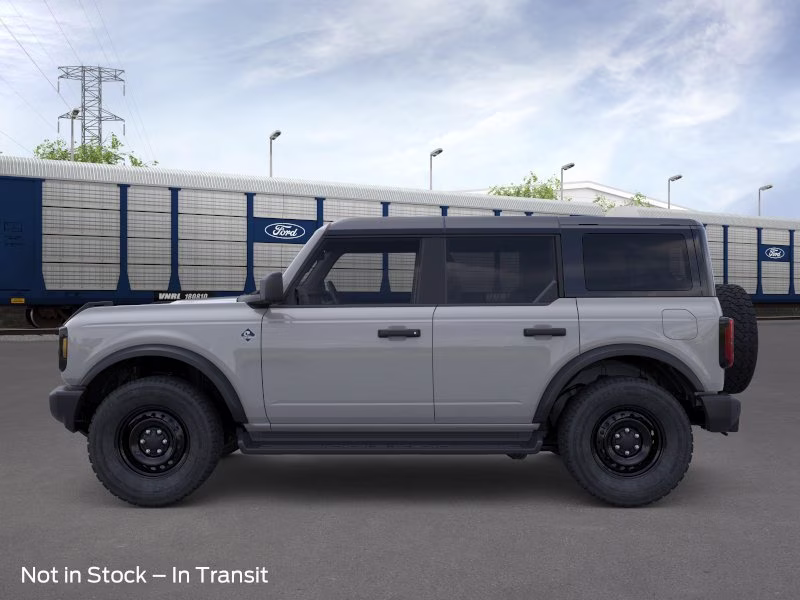 2026 Avalanche Gray Ford Bronco Outer Banks 4X4 SUV