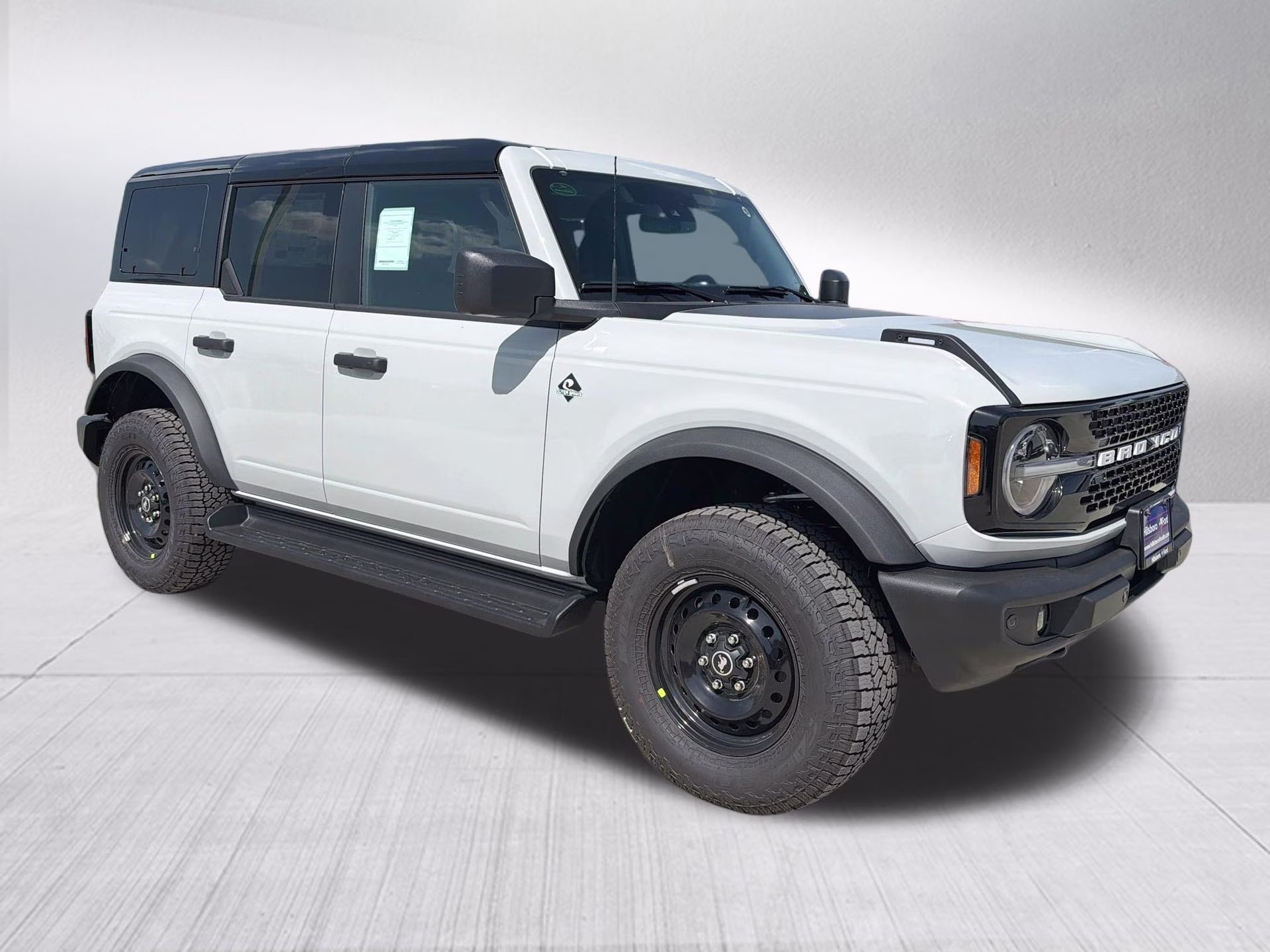 2026 Avalanche Gray Ford Bronco Outer Banks 4X4 SUV