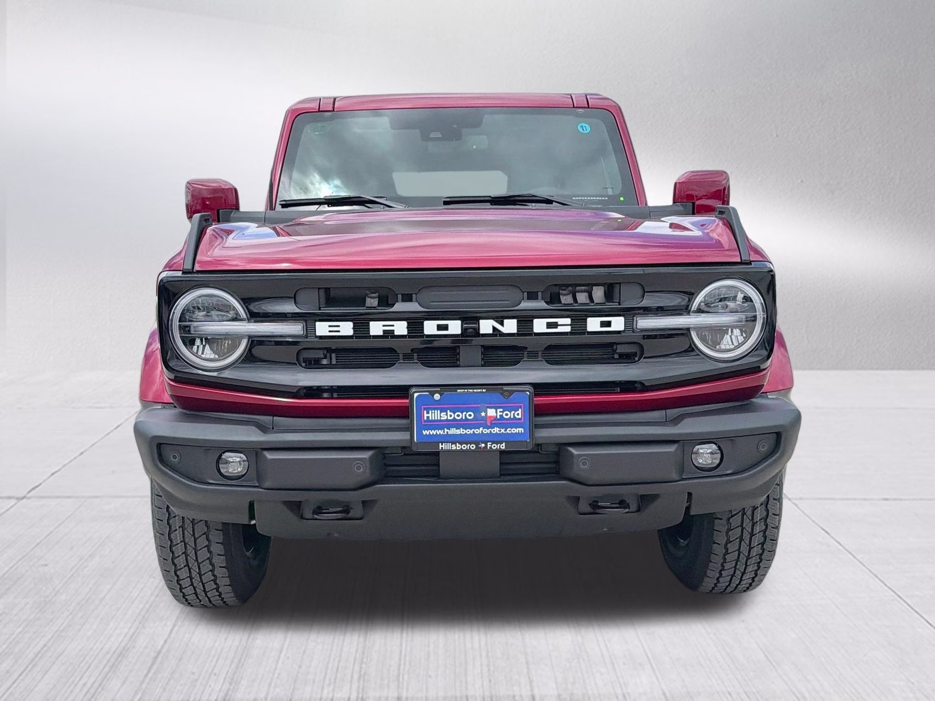 2026 Ruby Red Metallic Tinted Clearcoat Ford Bronco Outer Banks 4X4 SUV