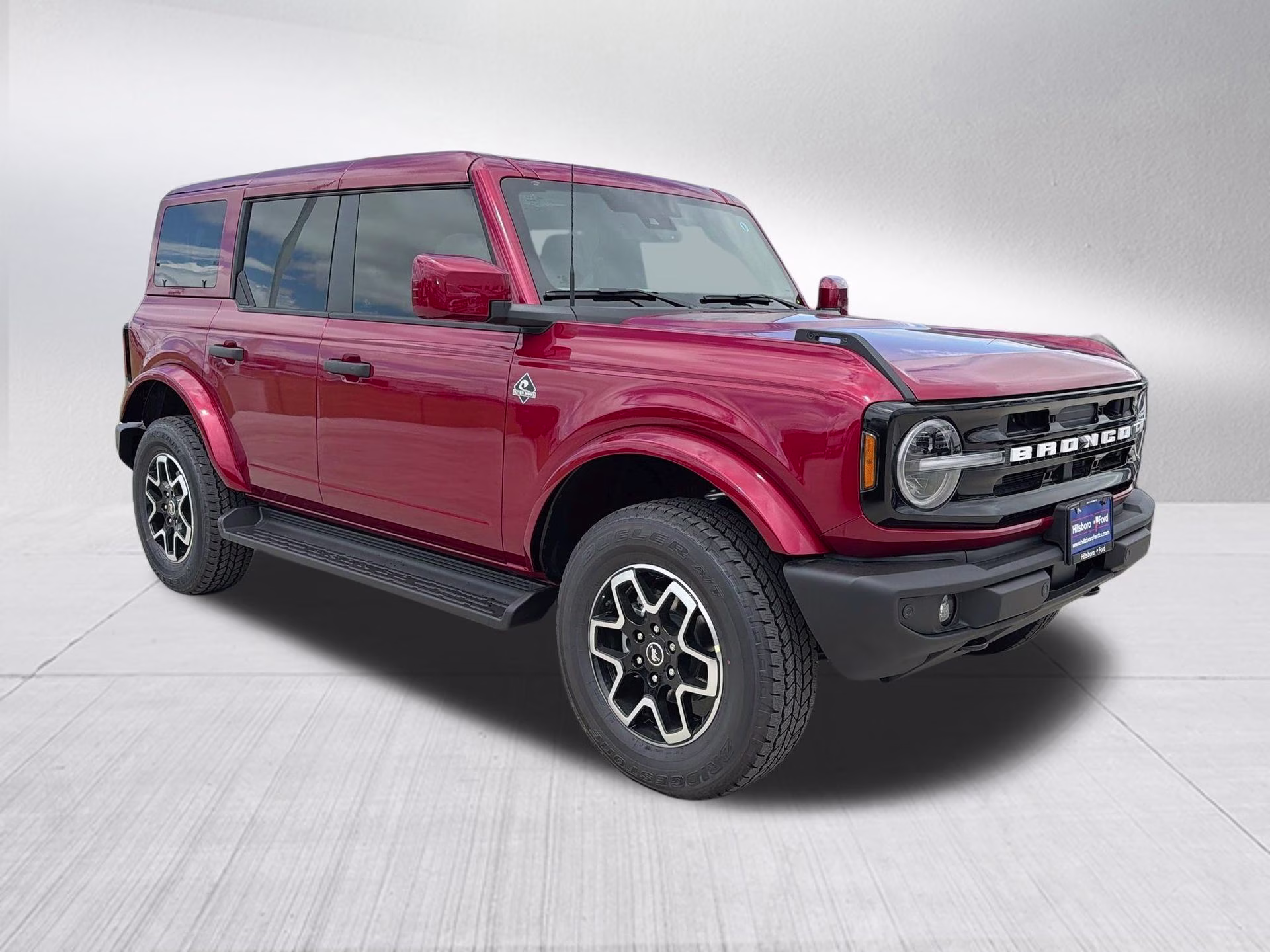 2026 Ruby Red Metallic Tinted Clearcoat Ford Bronco Outer Banks 4X4 SUV