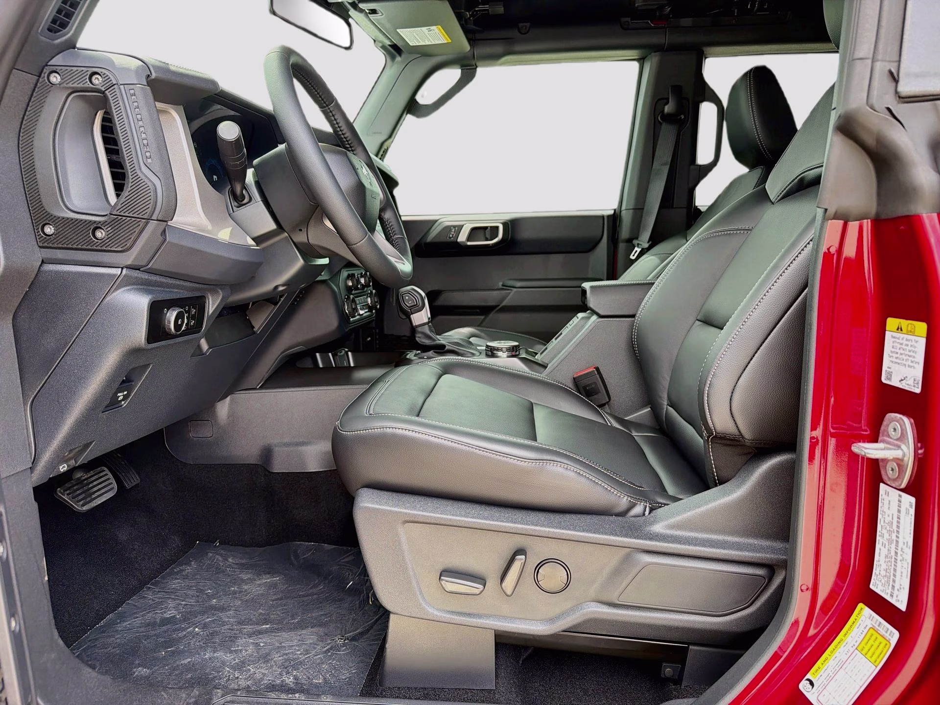 2026 Ruby Red Metallic Tinted Clearcoat Ford Bronco Outer Banks 4X4 SUV