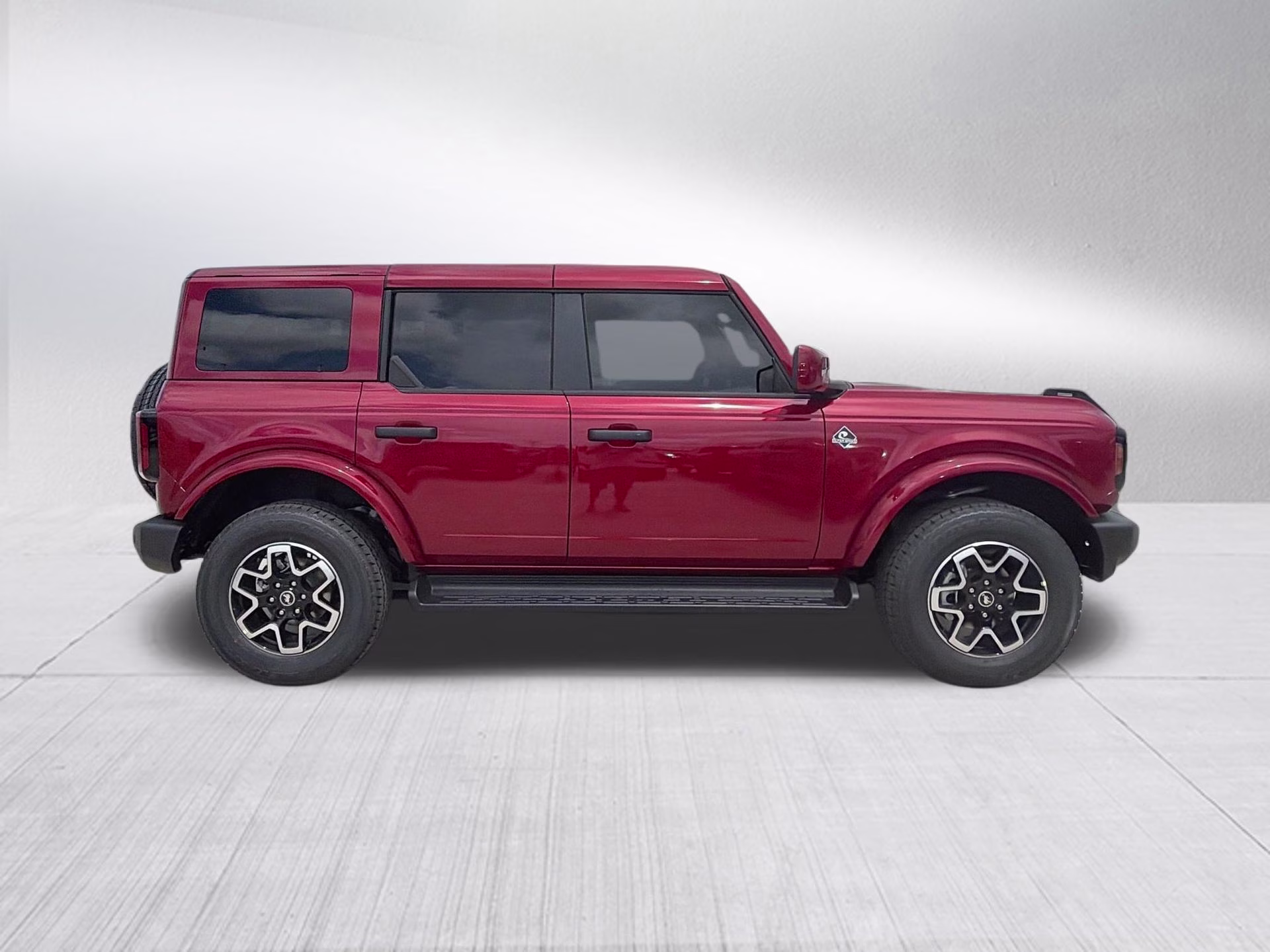 2026 Ruby Red Metallic Tinted Clearcoat Ford Bronco Outer Banks 4X4 SUV
