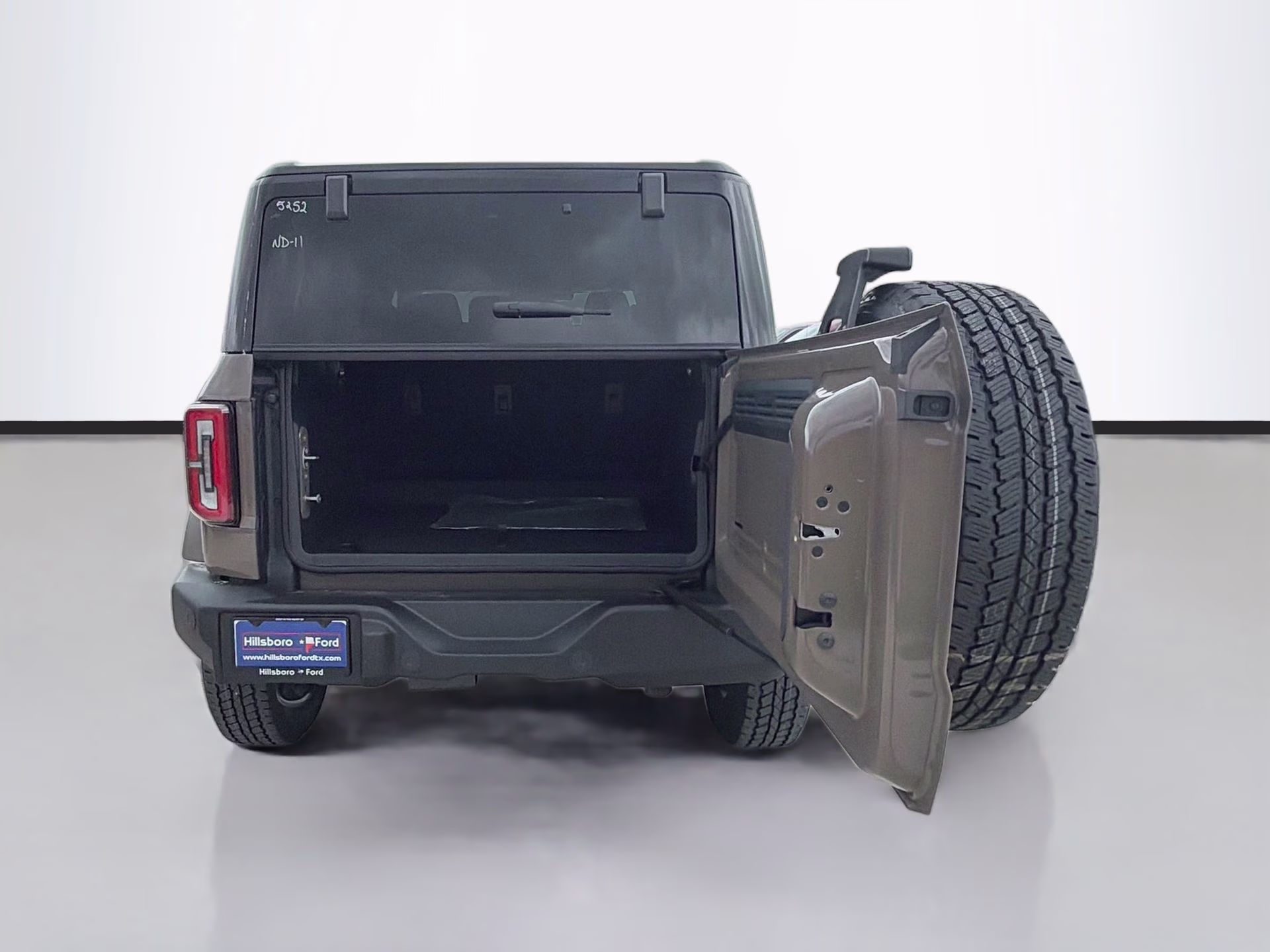 2026 Marsh Gray Ford Bronco Outer Banks 4X4 SUV