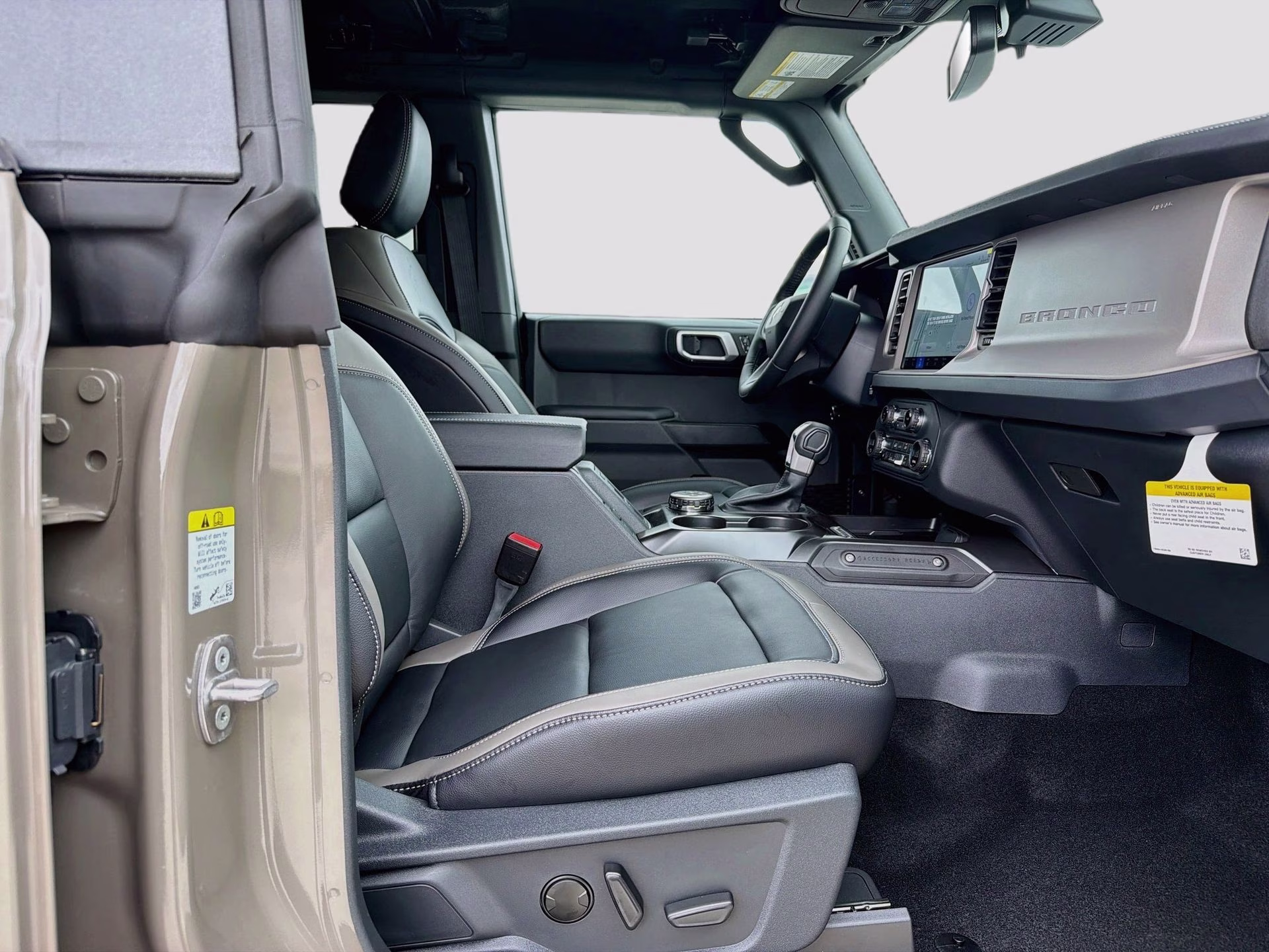 2026 Marsh Gray Ford Bronco Outer Banks 4X4 SUV