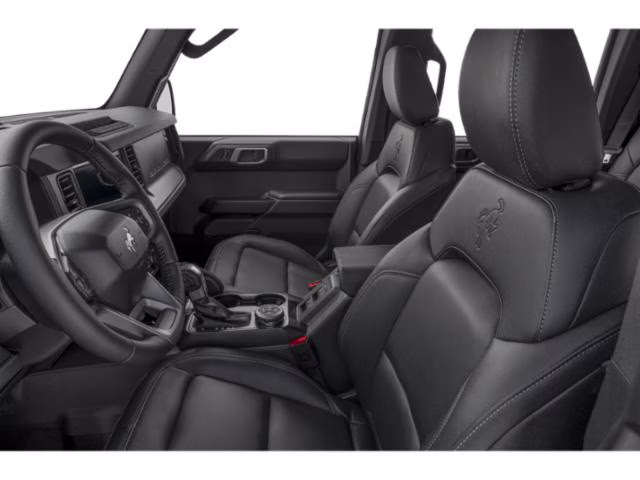 2026 Oxford White Ford Bronco Badlands 4X4 SUV