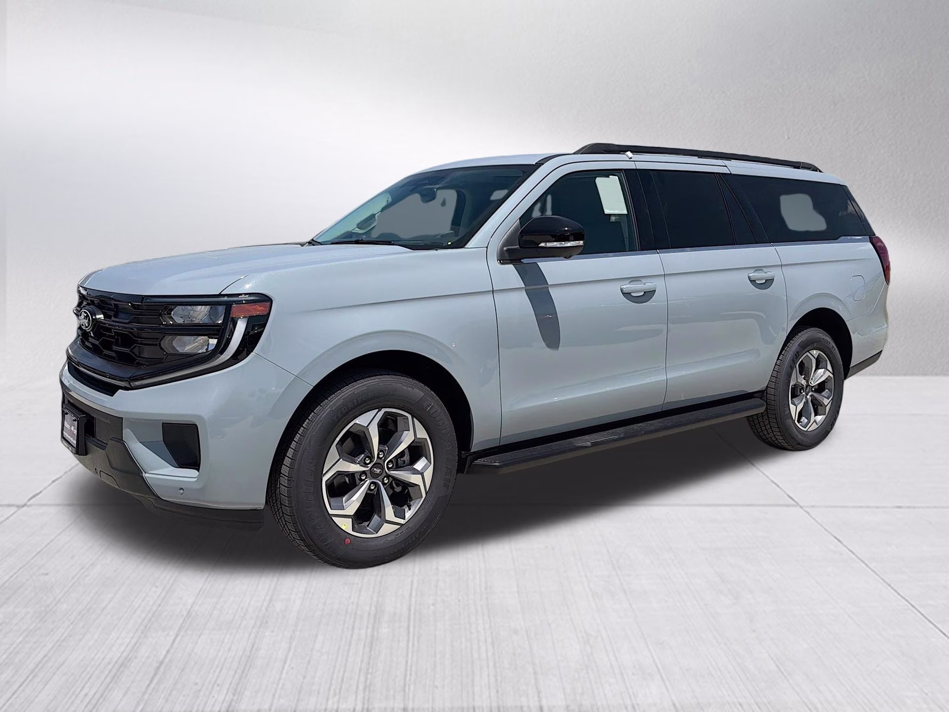 2027 Glacier Gray Metallic Tri-Coat Ford Expedition Max Active RWD SUV