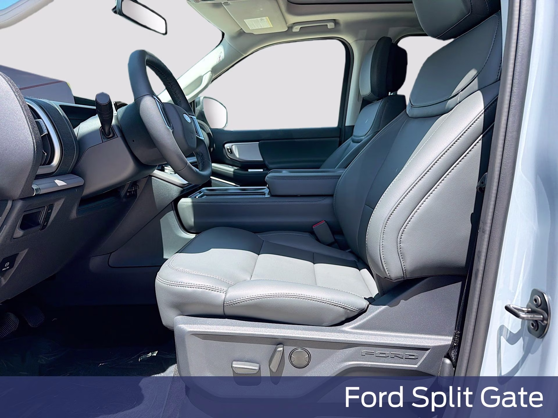 2027 Glacier Gray Metallic Tri-Coat Ford Expedition Max Active RWD SUV