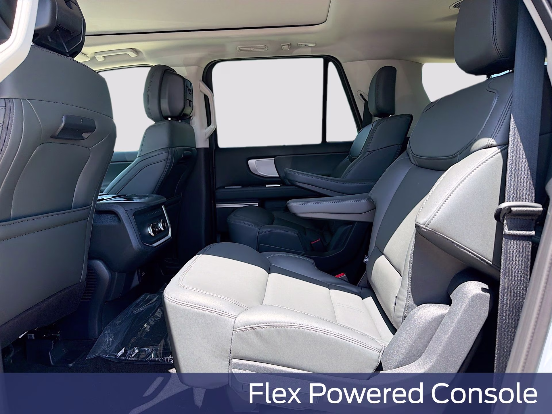 2027 Glacier Gray Metallic Tri-Coat Ford Expedition Max Active RWD SUV