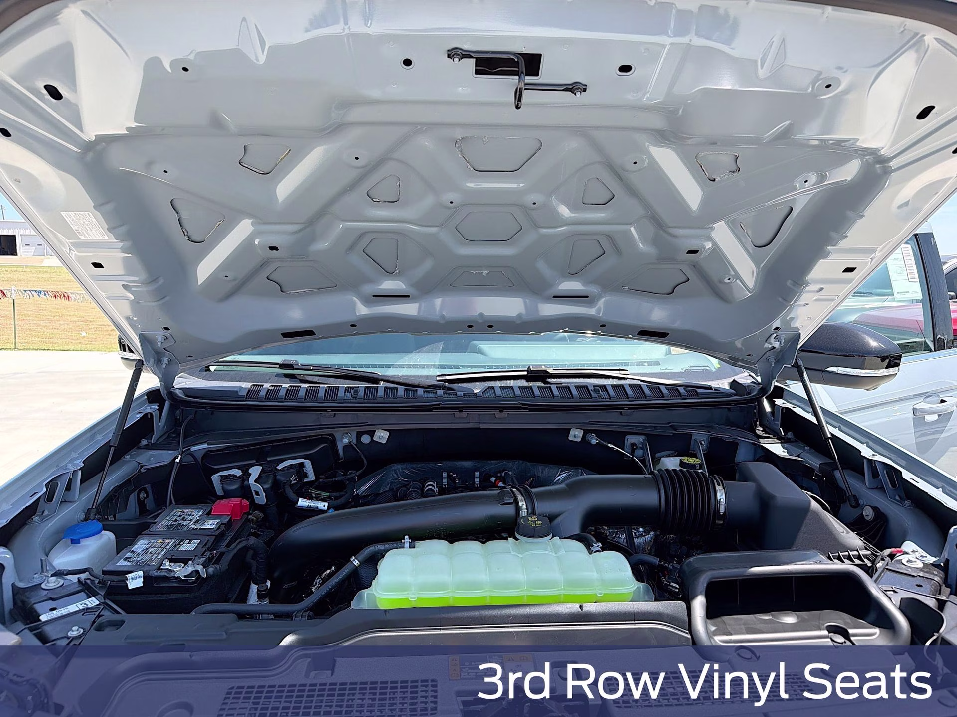 2027 Glacier Gray Metallic Tri-Coat Ford Expedition Max Active RWD SUV