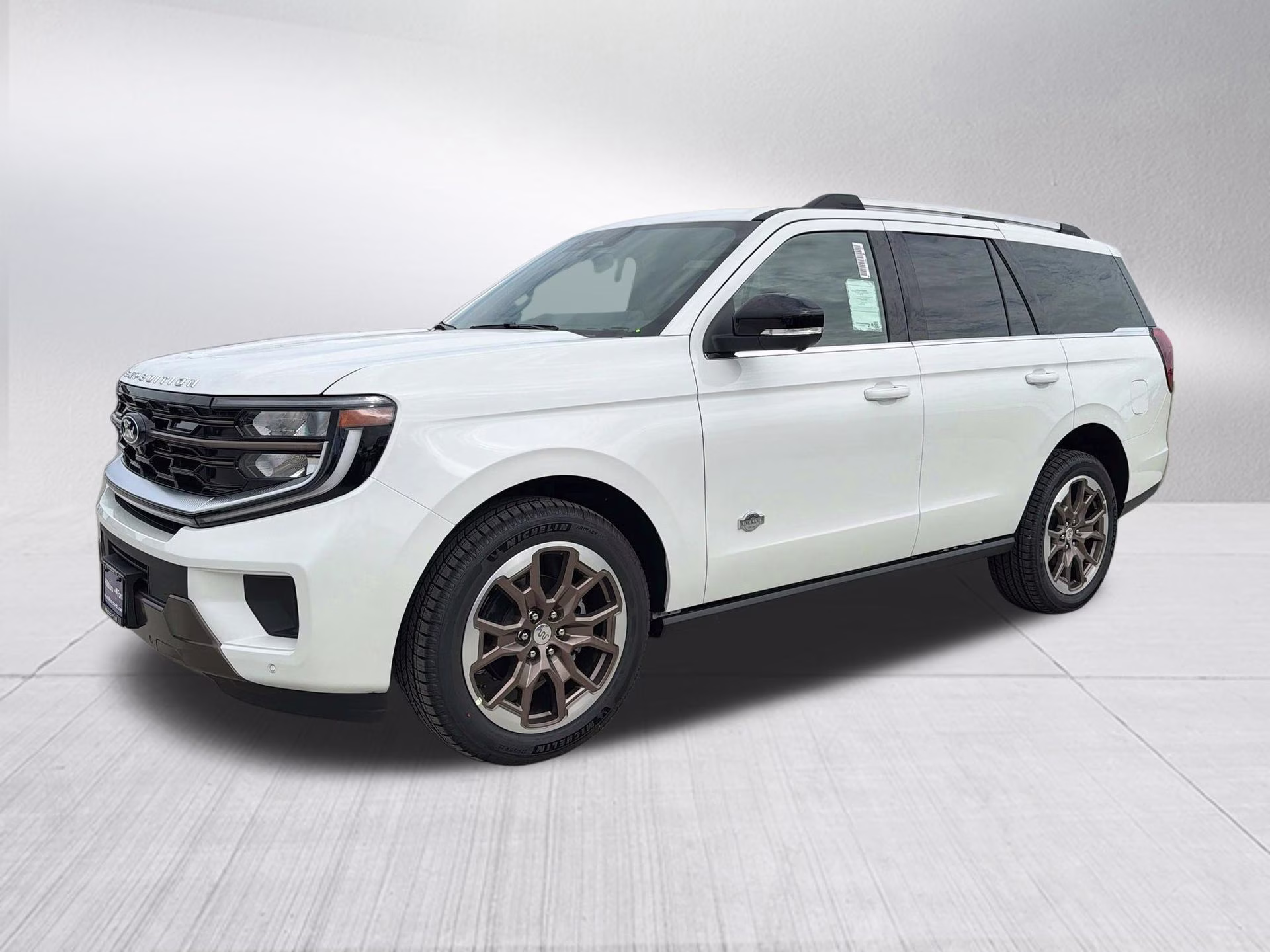 2027 Star White Metallic Tri-Coat Ford Expedition King Ranch 4X4 SUV