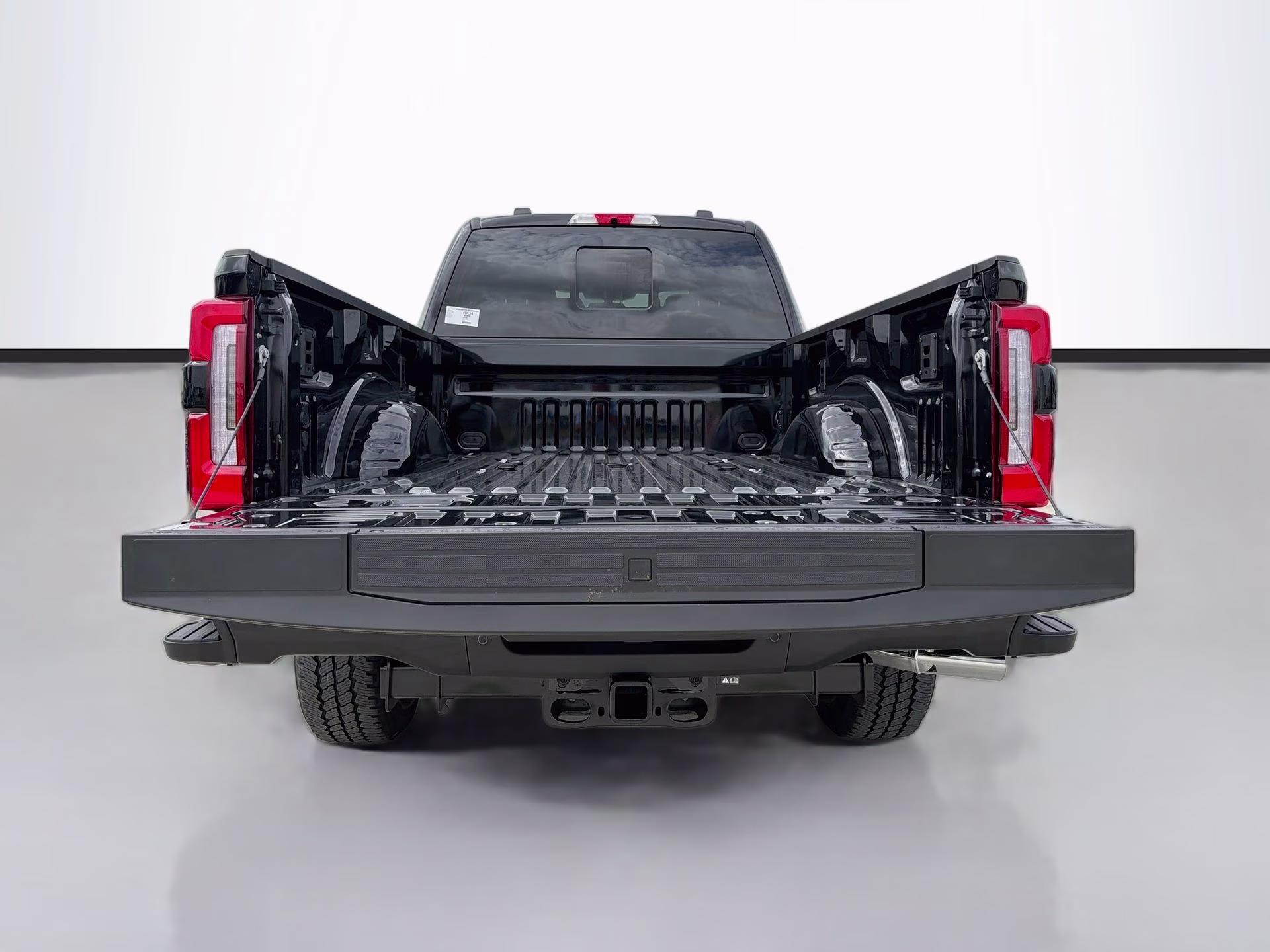2026 Agate Black Metallic Ford Super Duty F-250 SRW Platinum 4X4 Truck