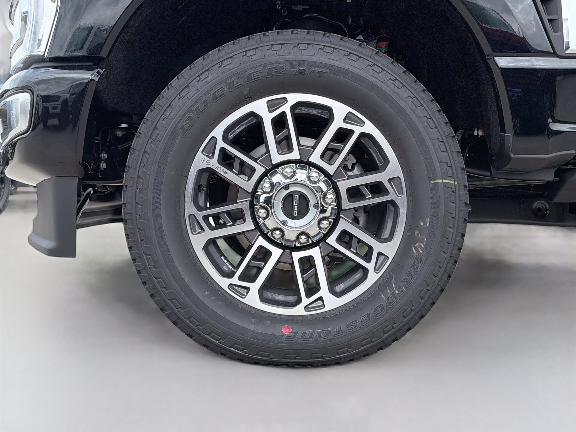 2026 Agate Black Metallic Ford Super Duty F-250 SRW Platinum 4X4 Truck