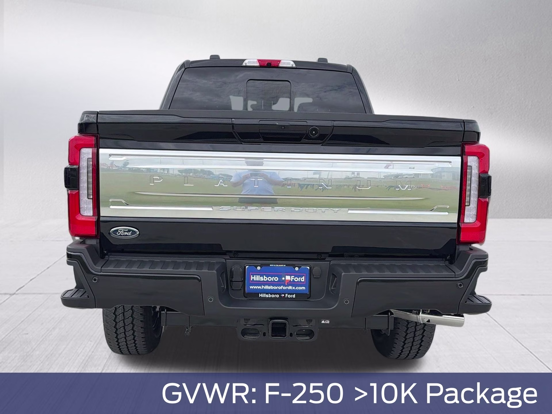 2026 Agate Black Metallic Ford Super Duty F-250 SRW Platinum 4X4 Truck