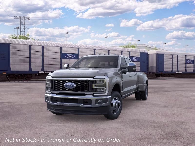 2026 Carbonized Gray Metallic Ford Super Duty F-350 DRW LARIAT 4X4 Truck