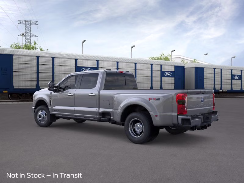 2026 Carbonized Gray Metallic Ford Super Duty F-350 DRW LARIAT 4X4 Truck