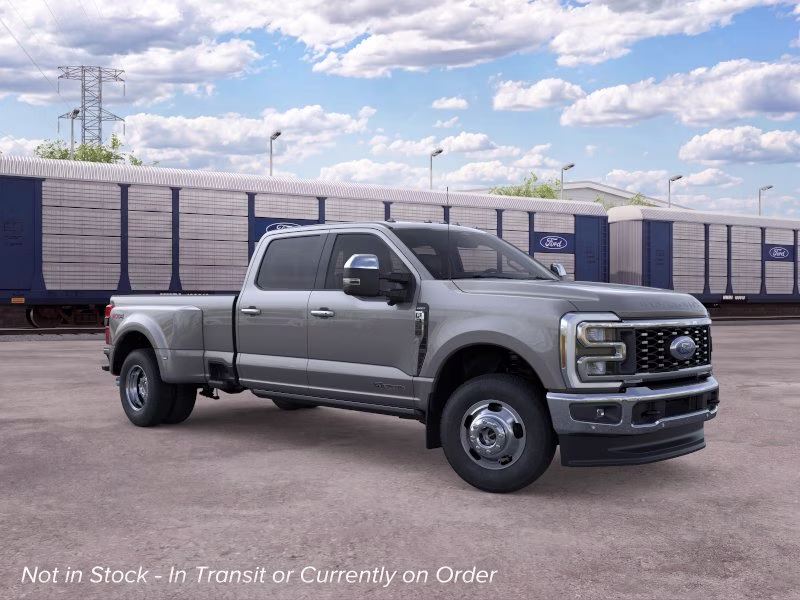 2026 Carbonized Gray Metallic Ford Super Duty F-350 DRW LARIAT 4X4 Truck