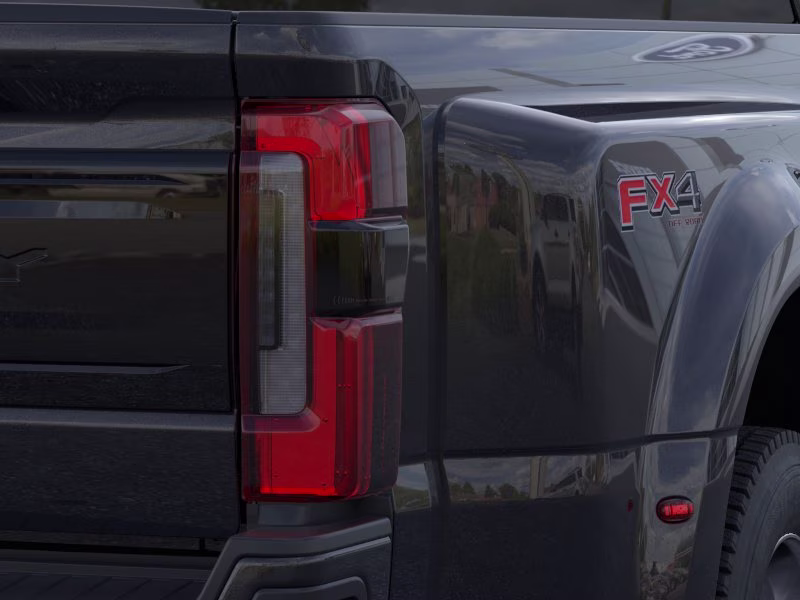 2026 Agate Black Metallic Ford Super Duty F-450 DRW Platinum 4X4 Truck
