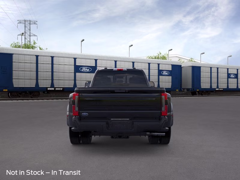 2026 Agate Black Metallic Ford Super Duty F-450 DRW Platinum 4X4 Truck