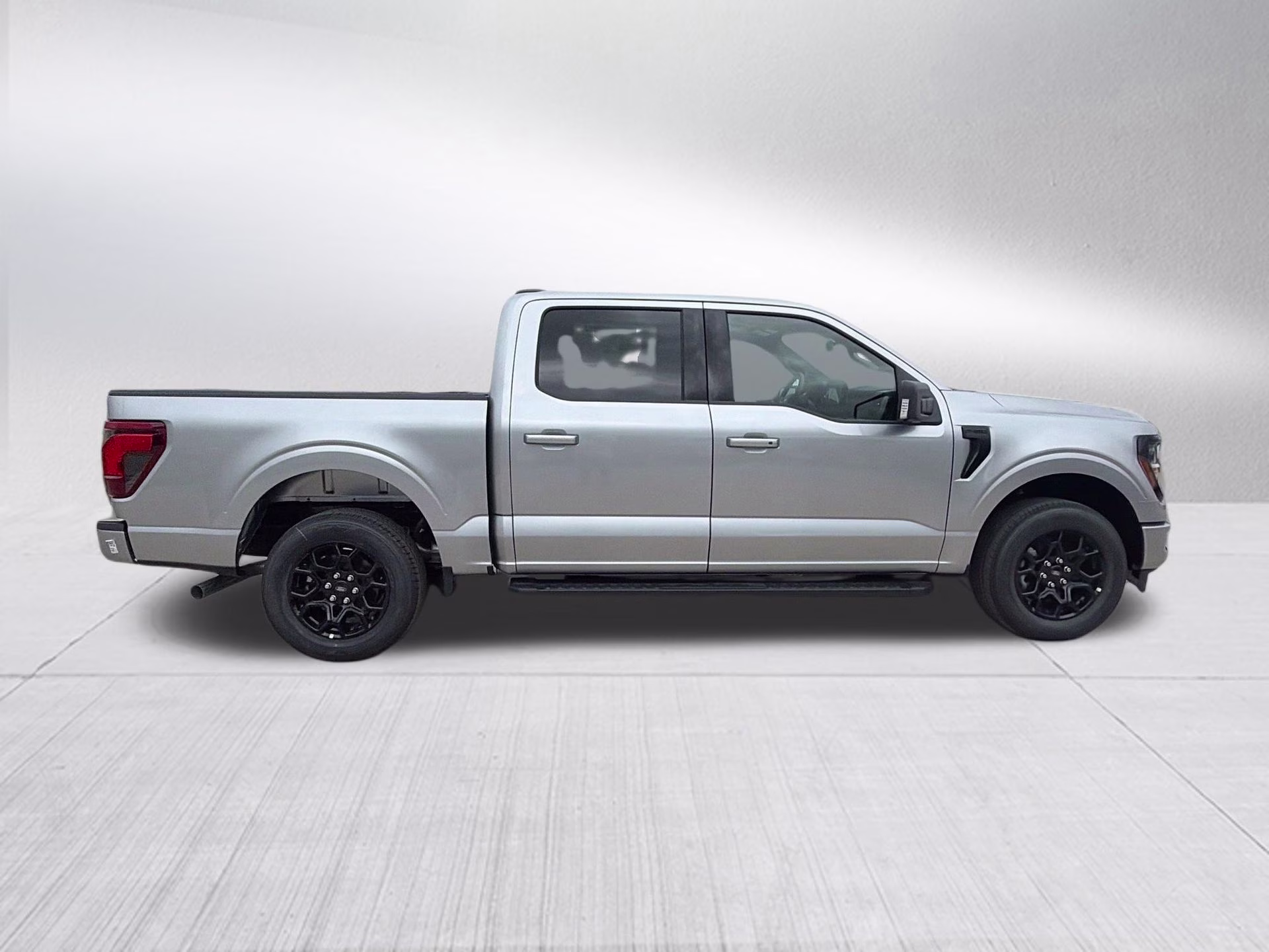 2026 Iconic Silver Metallic Ford F-150 XLT RWD Truck