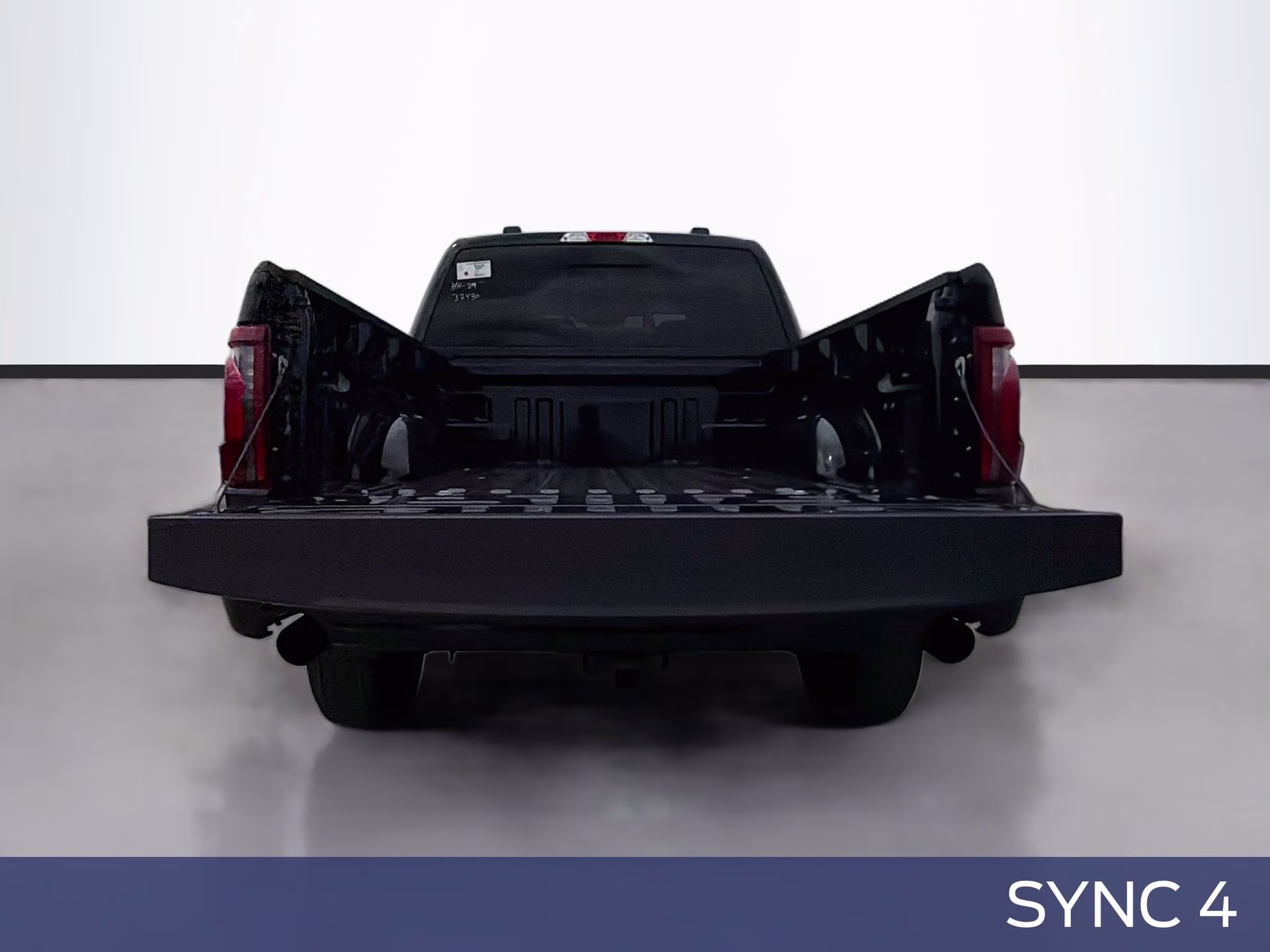 2026 Agate Black Metallic Ford F-150 XLT 4X4 Truck