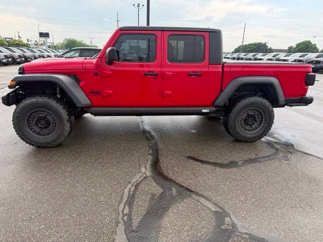 2020 Firecracker Red Clearcoat Jeep Gladiator Sport 4X4 Truck