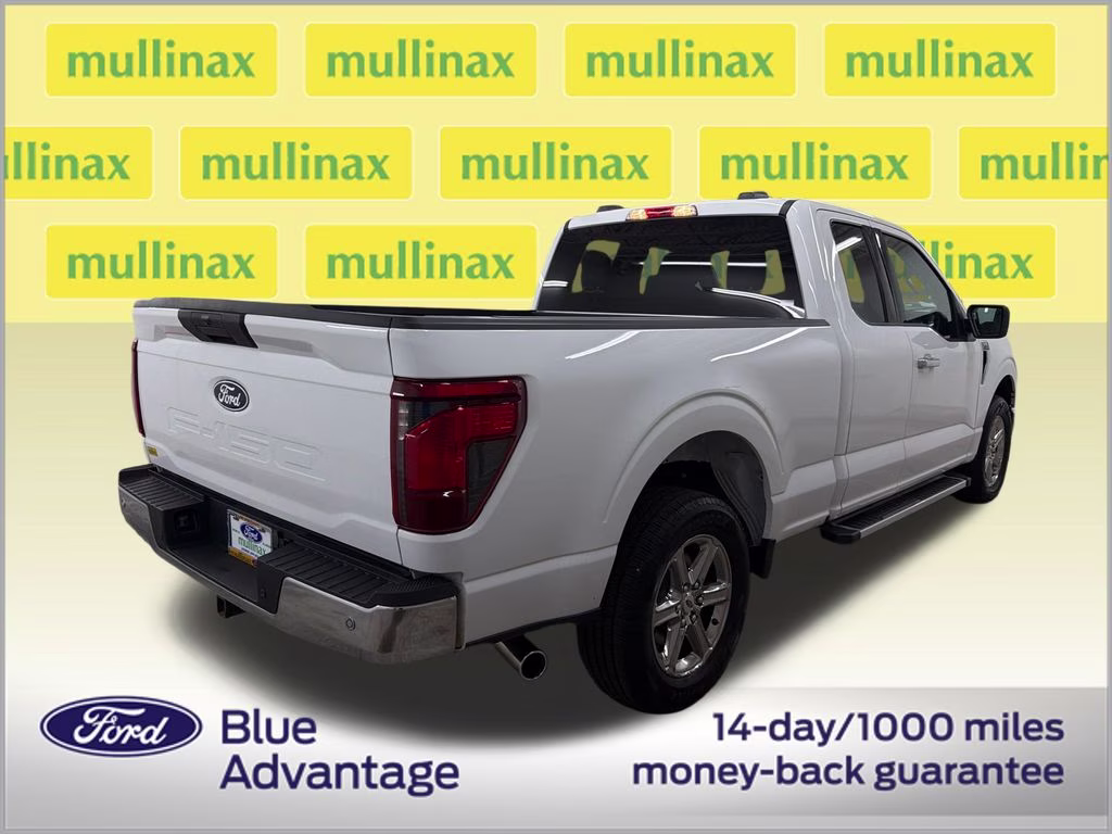 2025 Oxford White Ford F-150 XLT RWD Truck