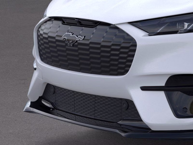 2025 Star White Metallic Tri-Coat Ford Mustang Mach-E GT AWD SUV